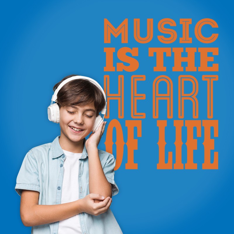 Αυτοκόλλητο Τοίχου - Music is The Heart...